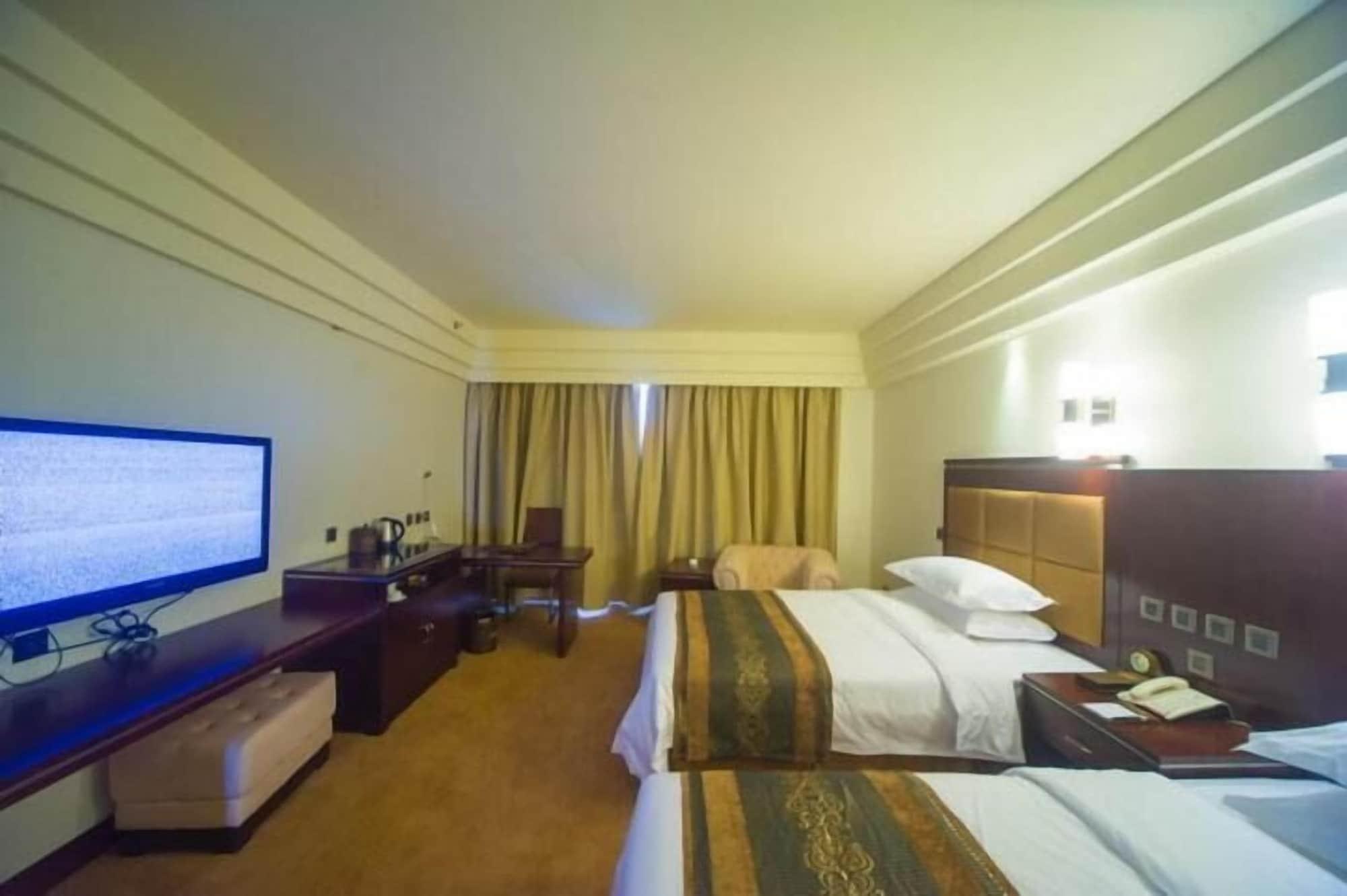 Ramada Chengdu North Hotel Eksteriør billede