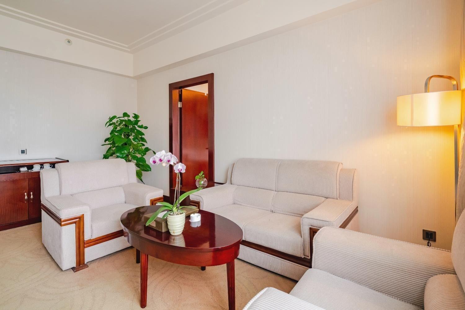 Ramada Chengdu North Hotel Eksteriør billede